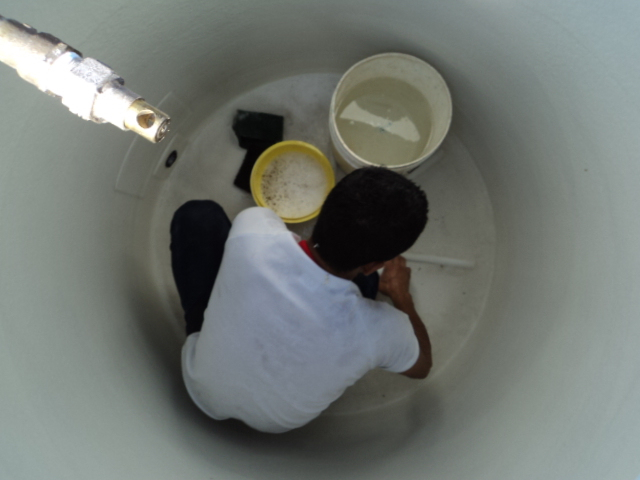 Limpieza de cisternas contaminads citernas Rotoplas citijal  de material  manpsteria en Guadalajara 