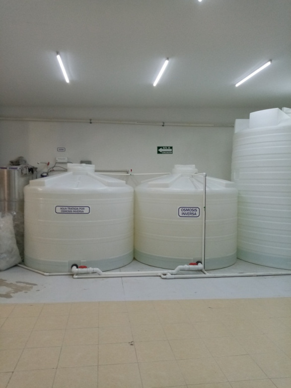 Lavado y sanitizado de cisternas y tanques contaminados de material plstico asbesto en Guadalajara